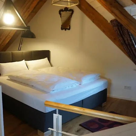 公寓 Am Klosterhof *